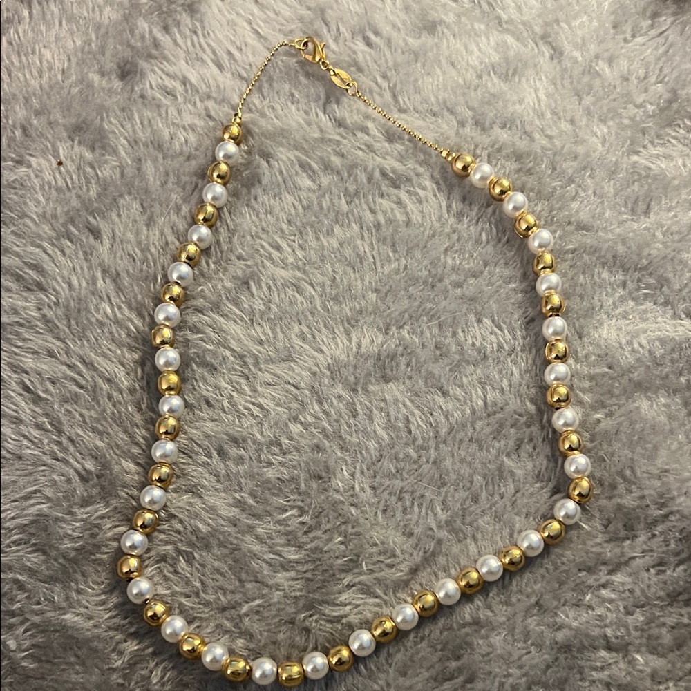 Elegant Gold and Silver Beaded Necklace